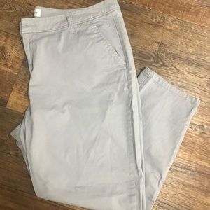 5/$15 Liz Claiborne Capris